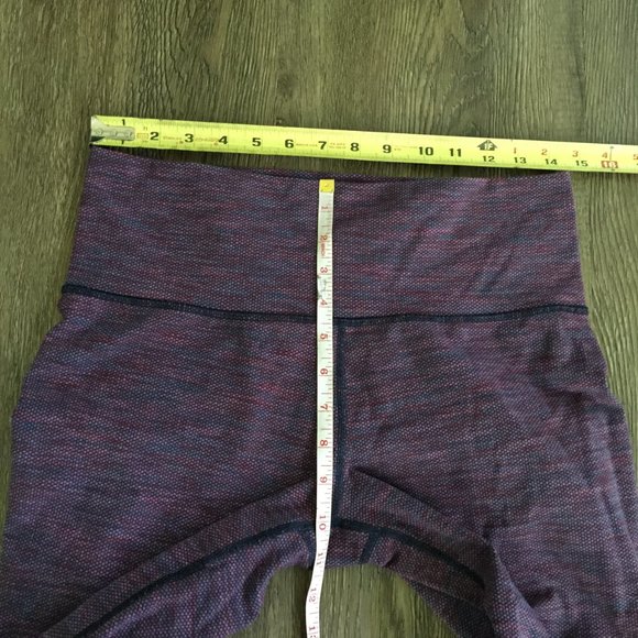 Lululemon Tall Groove Short II Roll Down Magenta - Picture 10 of 11